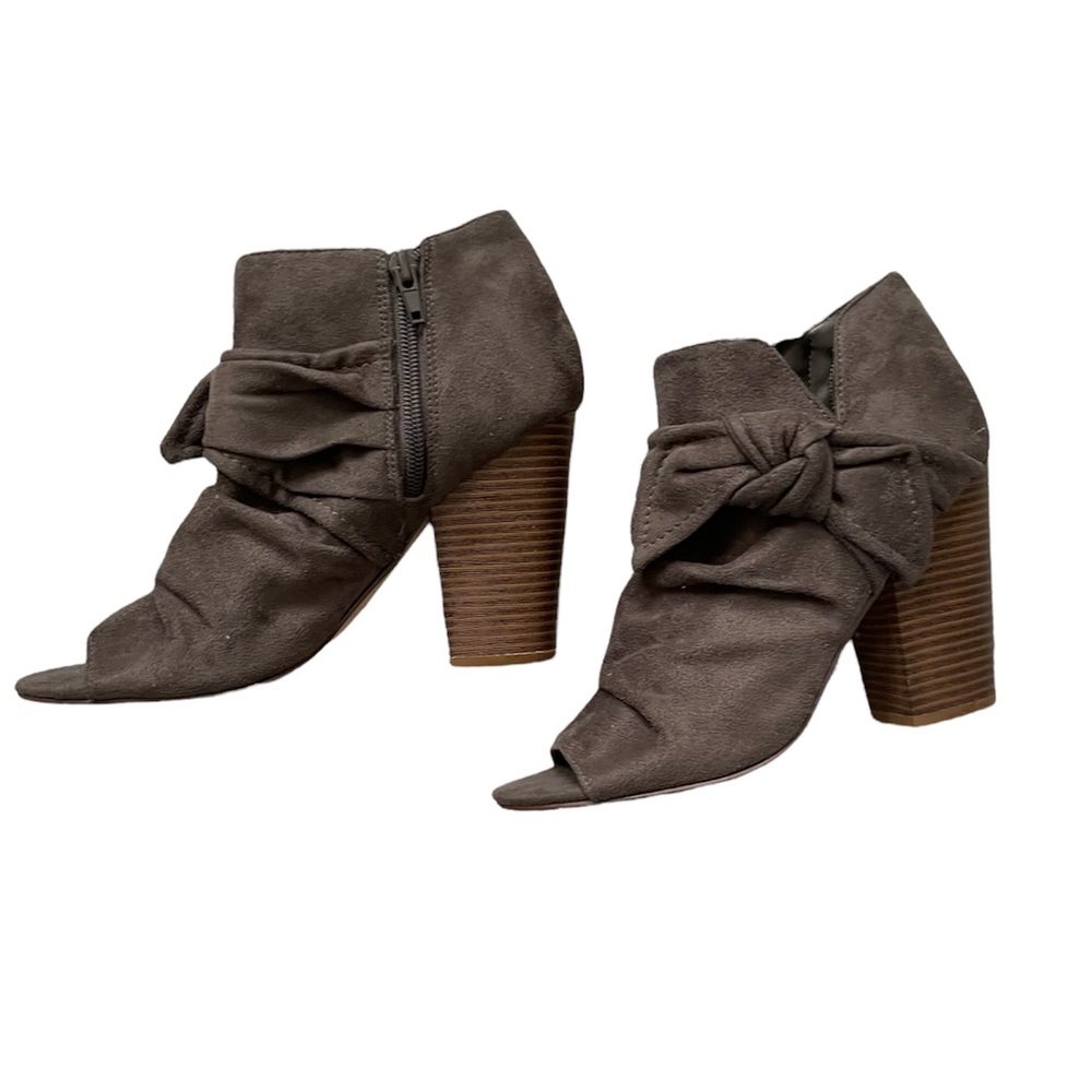 Indigo Blue Women’s Brown Open Toe Heels